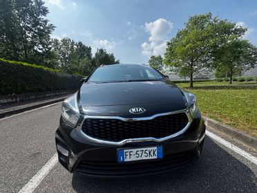 Kia Carens 1.7 CRDi 136 CV Auto Platinum