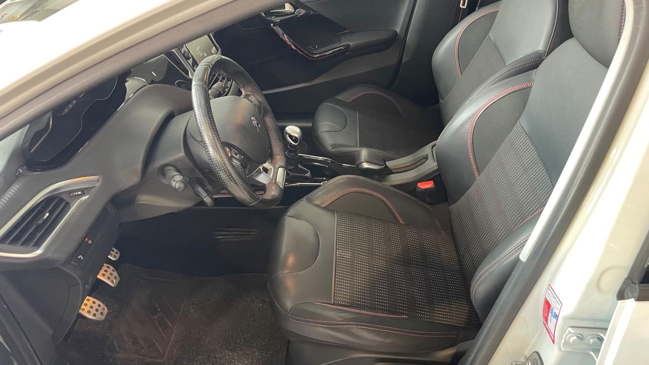 Peugeot 2008 BlueHDi 120 S&S GT Line