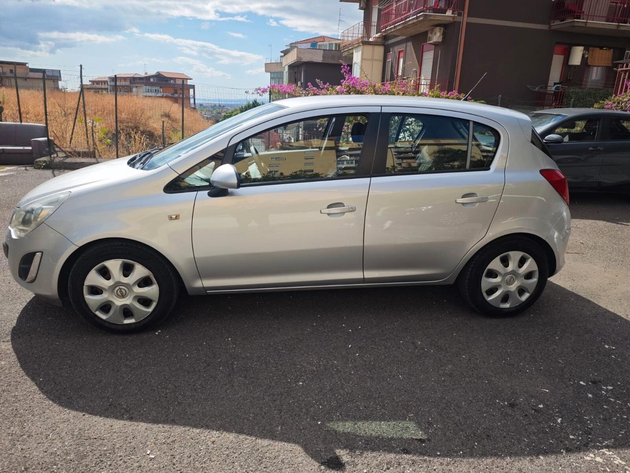 Opel Corsa 1.2 Edition