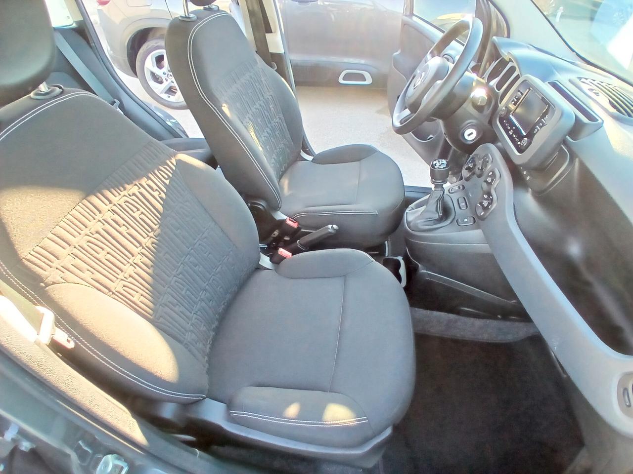 FIAT PANDA HYBRID CITY LIFE 70CV 2023