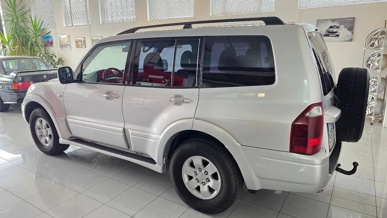 Mitsubishi Pajero 3.2 16V DI-D 5p. GLS2