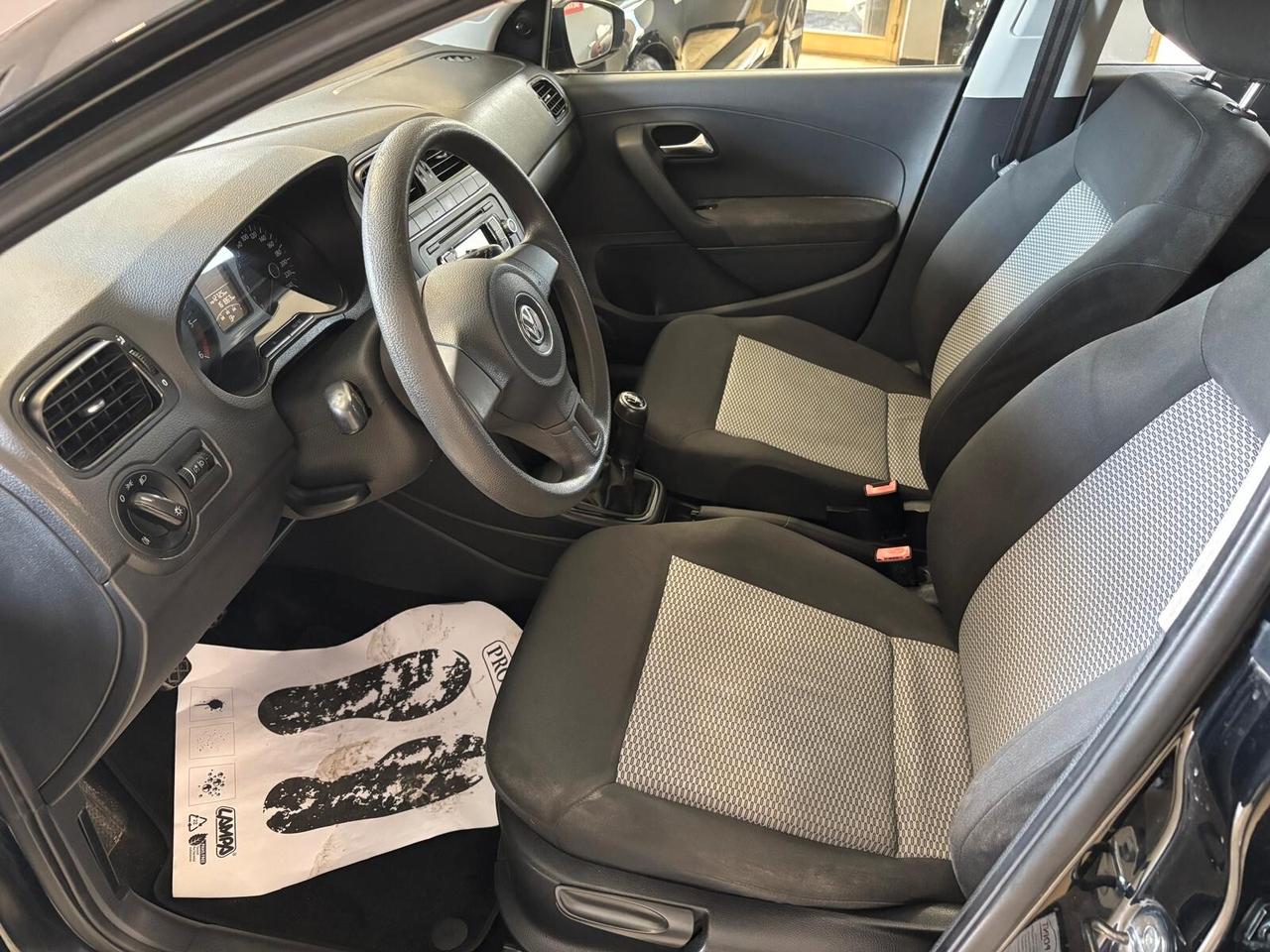 VOLKSWAGEN POLO ANNO 2012 DS 1.2 ADATTA NEOPATENTATI KM 161 MILA