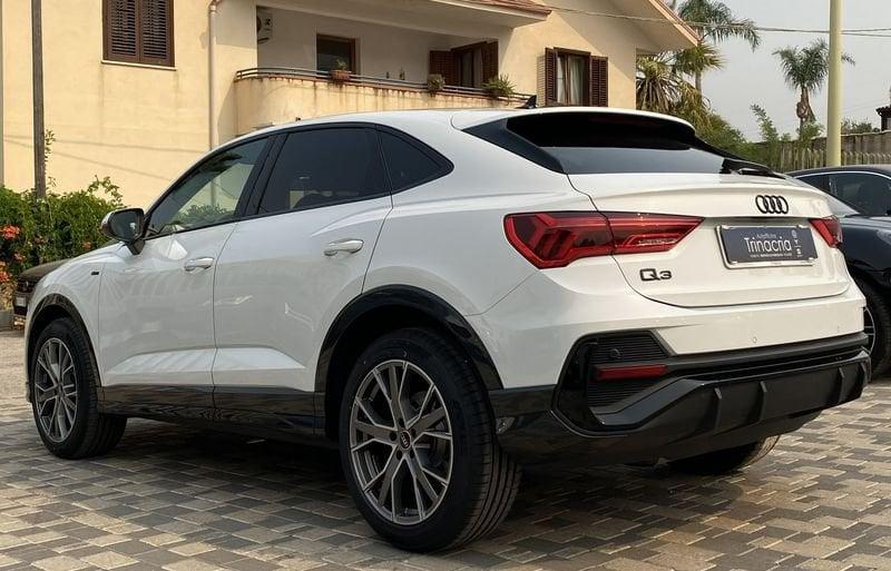 Audi Q3 SPB S Line interno ed esterno 2.0 TDI 150CV S-Tronic 35