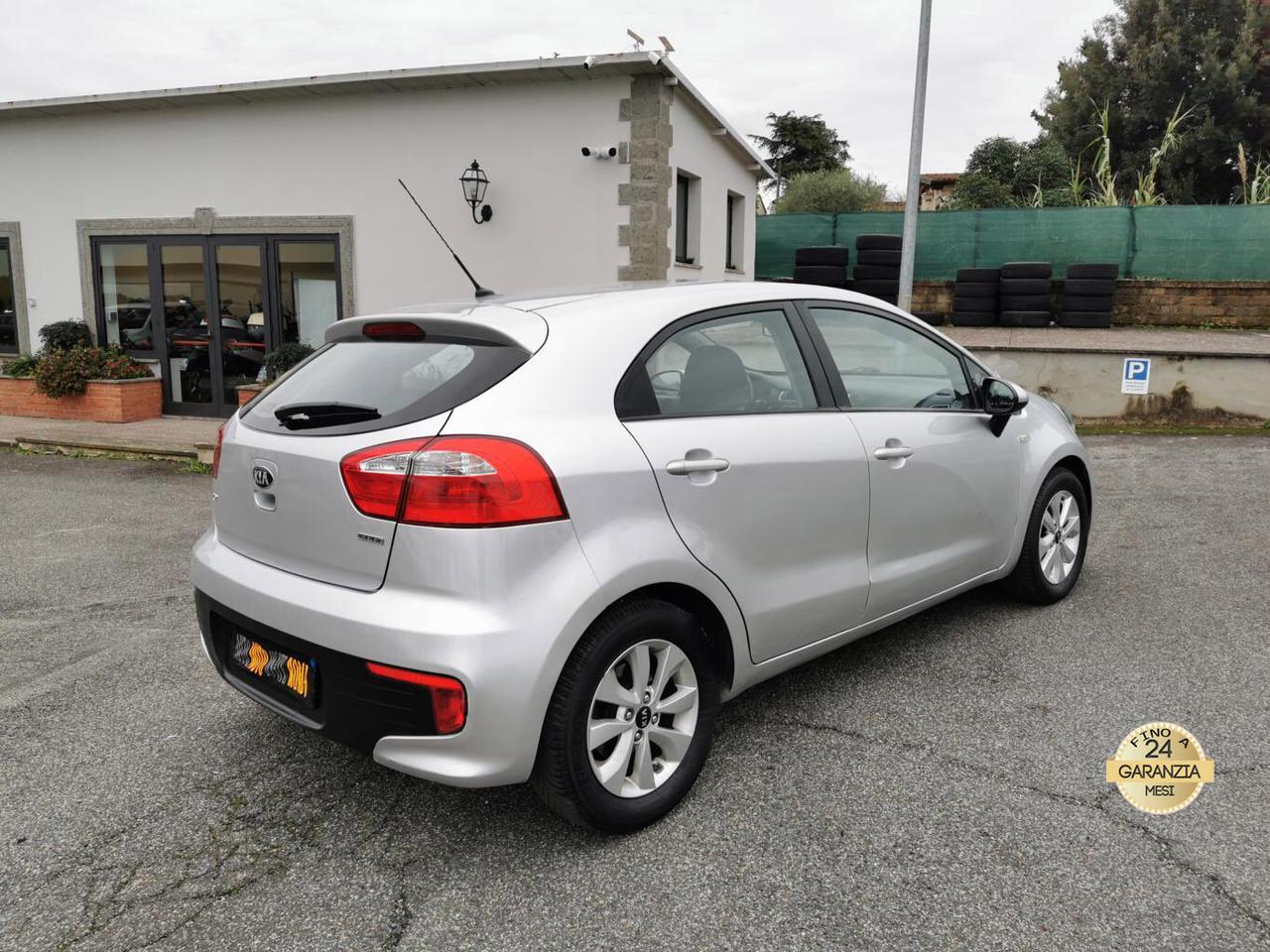 Kia Rio 1.1 CRDi 5p. Active * NEOPATENTATO * - SENZA VINCOLO DI FINANZIAMENTO - RATE AUTO MOTO SCOOTER