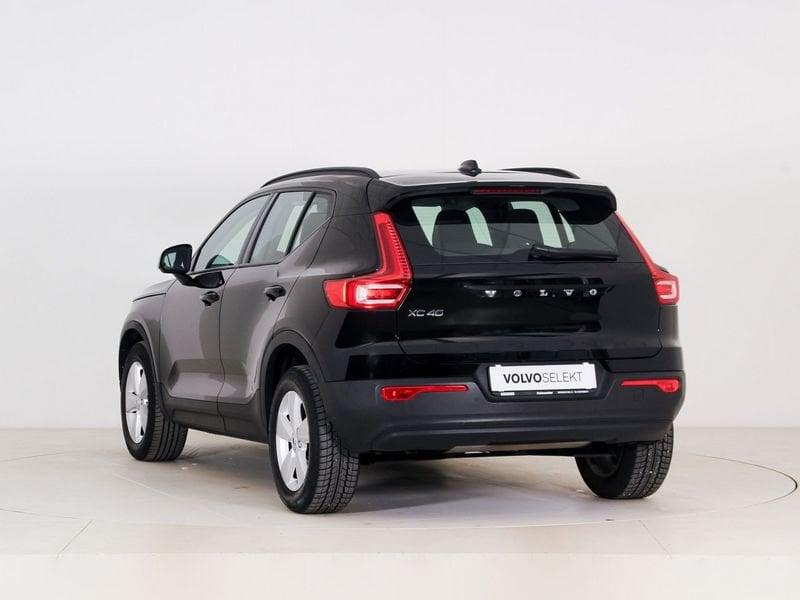 Volvo XC40 T2 Momentum Core