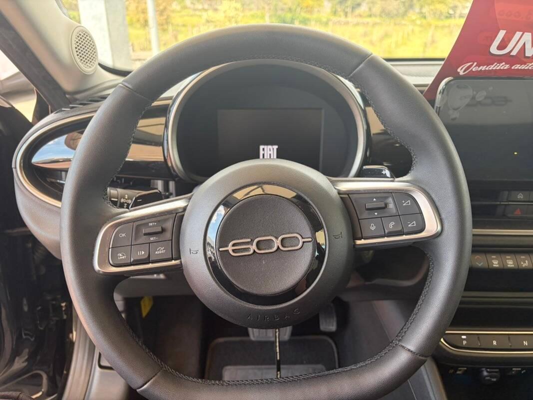 Fiat 600 1.2 hybrid La Prima 110cv auto