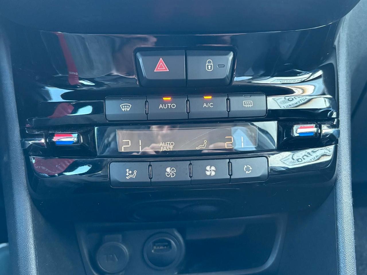 Peugeot 2008 BlueHDi 100 S&S Allure