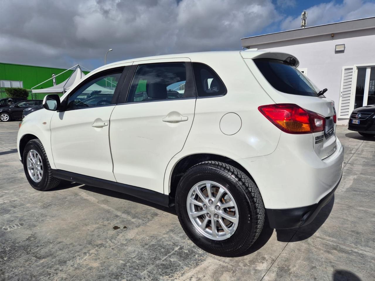 Mitsubishi ASX 1.6 DI-D 114 CV 2WD Invite