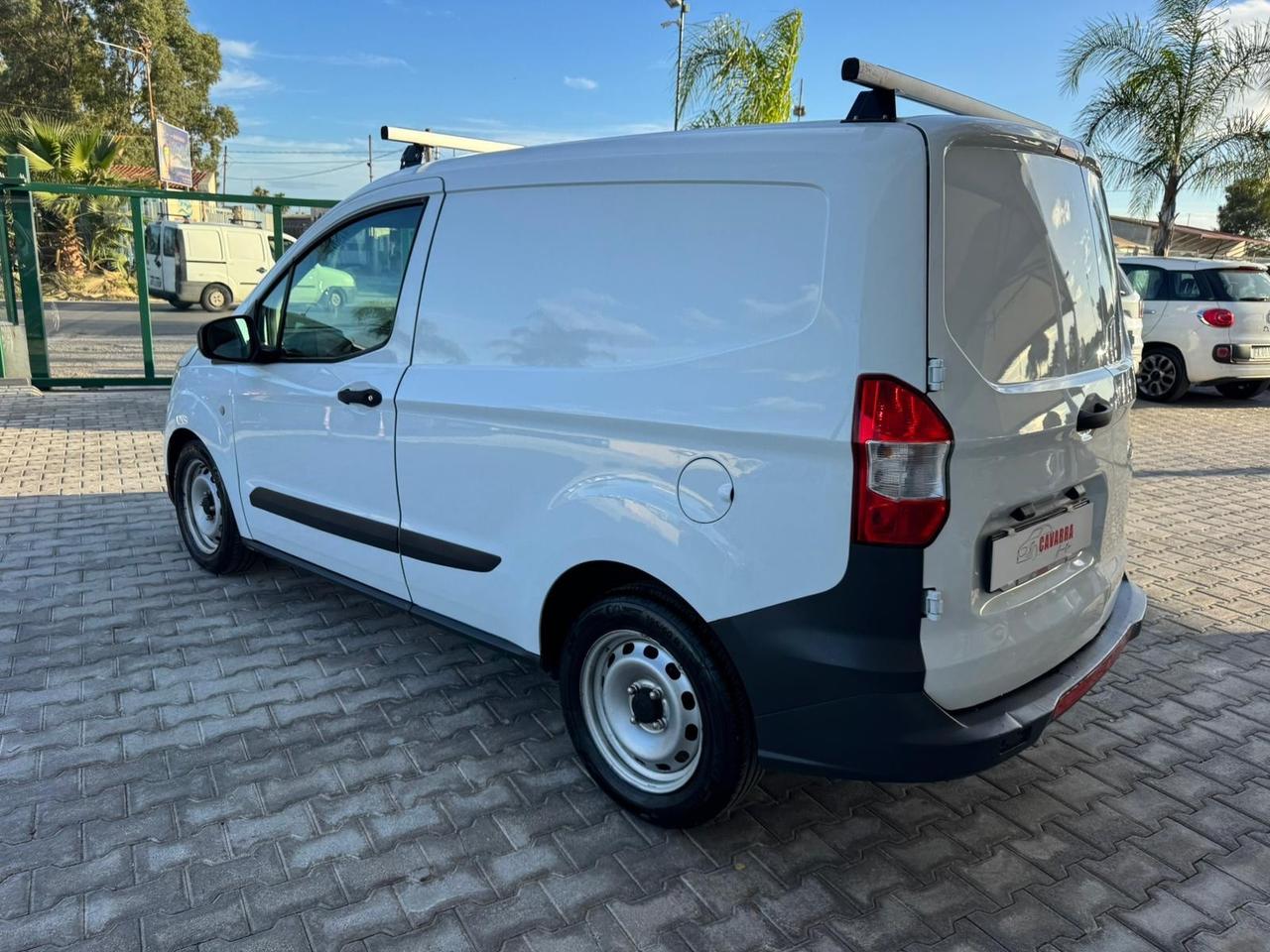 Ford Transit Courier