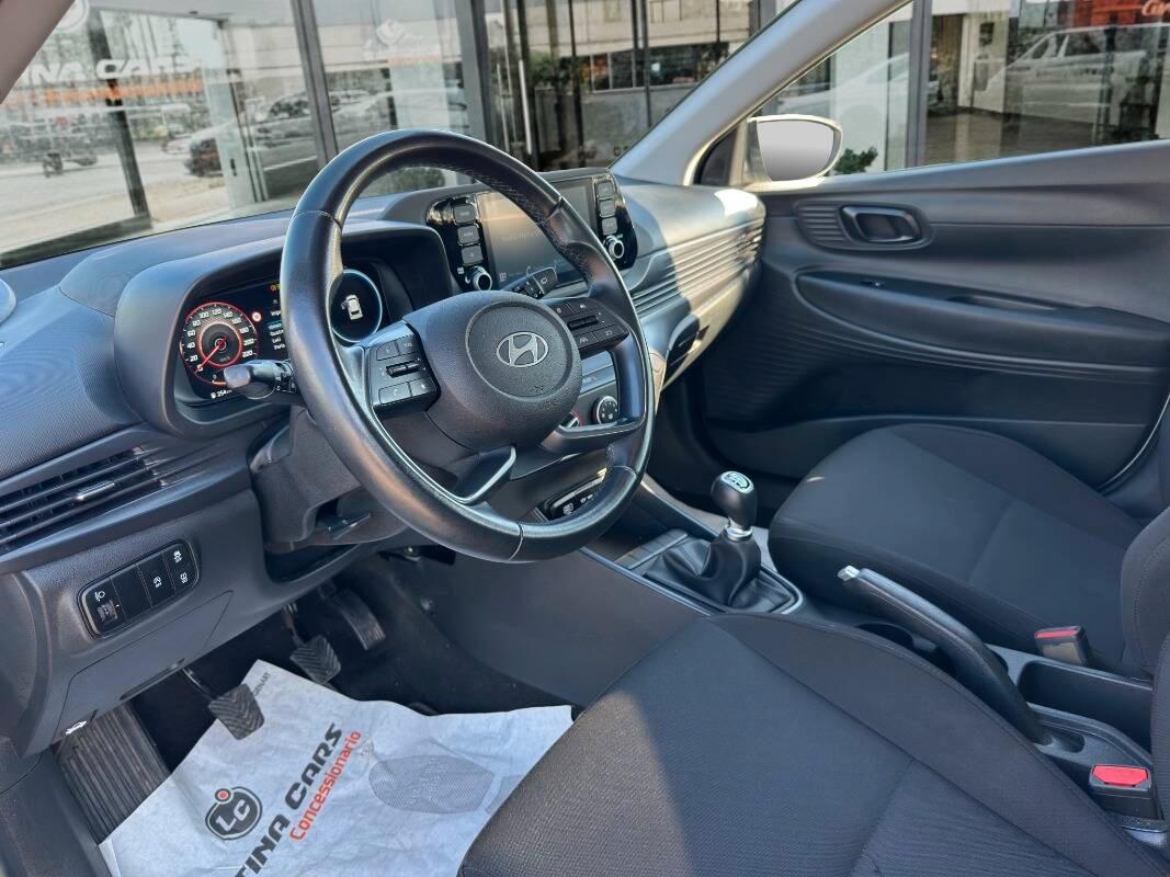 Hyundai i20 1.2 mpi Connectline 84cv CON TELECAMERA E CARPLAY