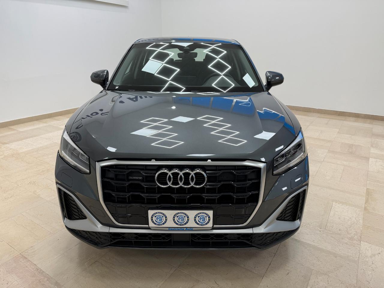 Audi Q2 35 2.0 tdi S line quattro s-tronic