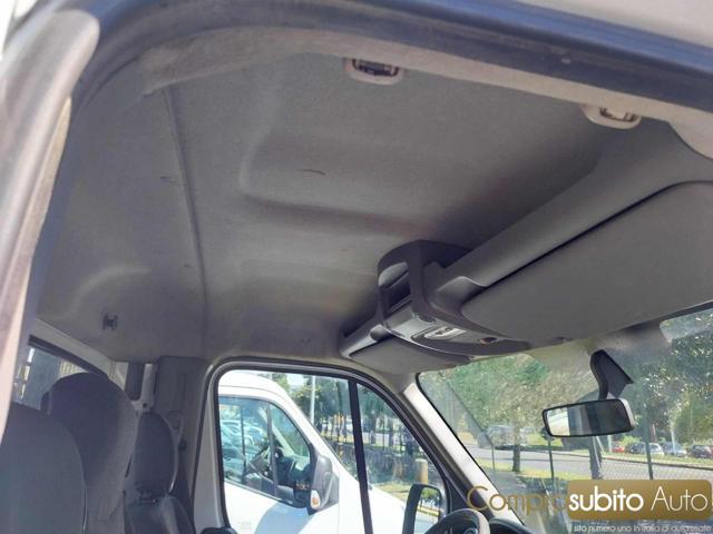 RENAULT Master T35 2.3 dCi Ribaltabile Trilaterale Gemellato