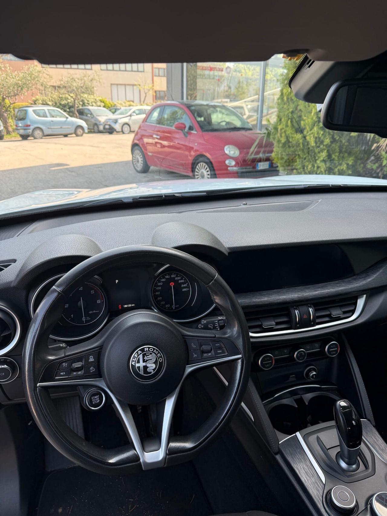 Alfa Romeo Stelvio 2.2 Turbodiesel 190 CV AT8 Q4 Executive