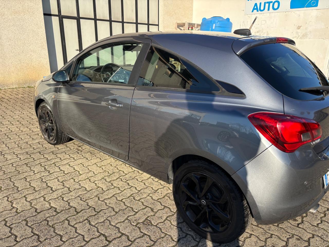 Opel Corsa 1.4 90CV Coupé b-Color