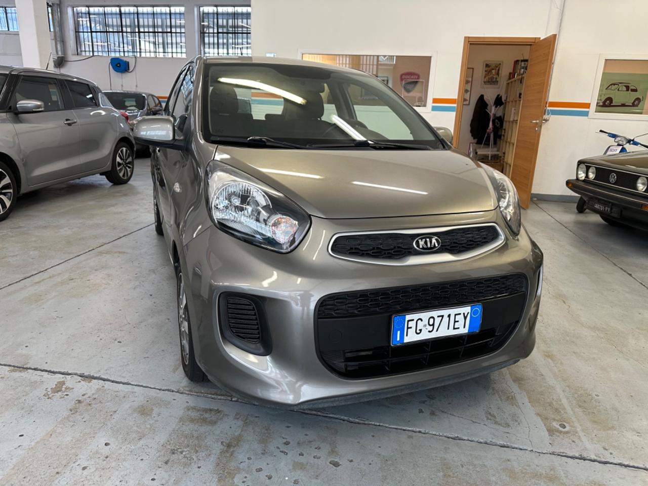 Kia Picanto 1.0 12V EcoGPL 5 porte Glam - Autonavigli