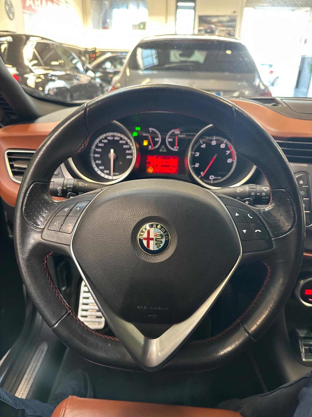 Alfa Romeo Giulietta 1750 Turbo TCT Quadrifoglio Verde
