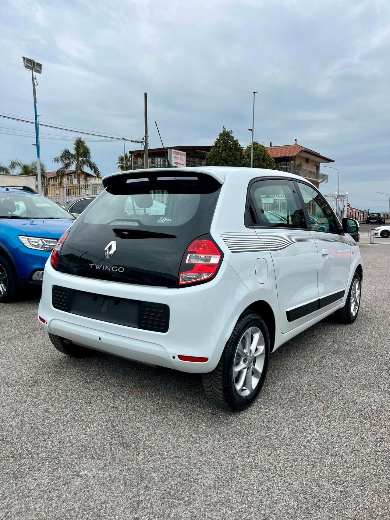 Renault Twingo SCe LIMITED AUTOMATIC