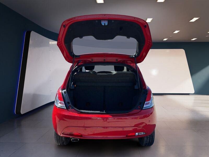 Lancia Ypsilon III 2015 1.0 hybrid Gold s&s 70cv