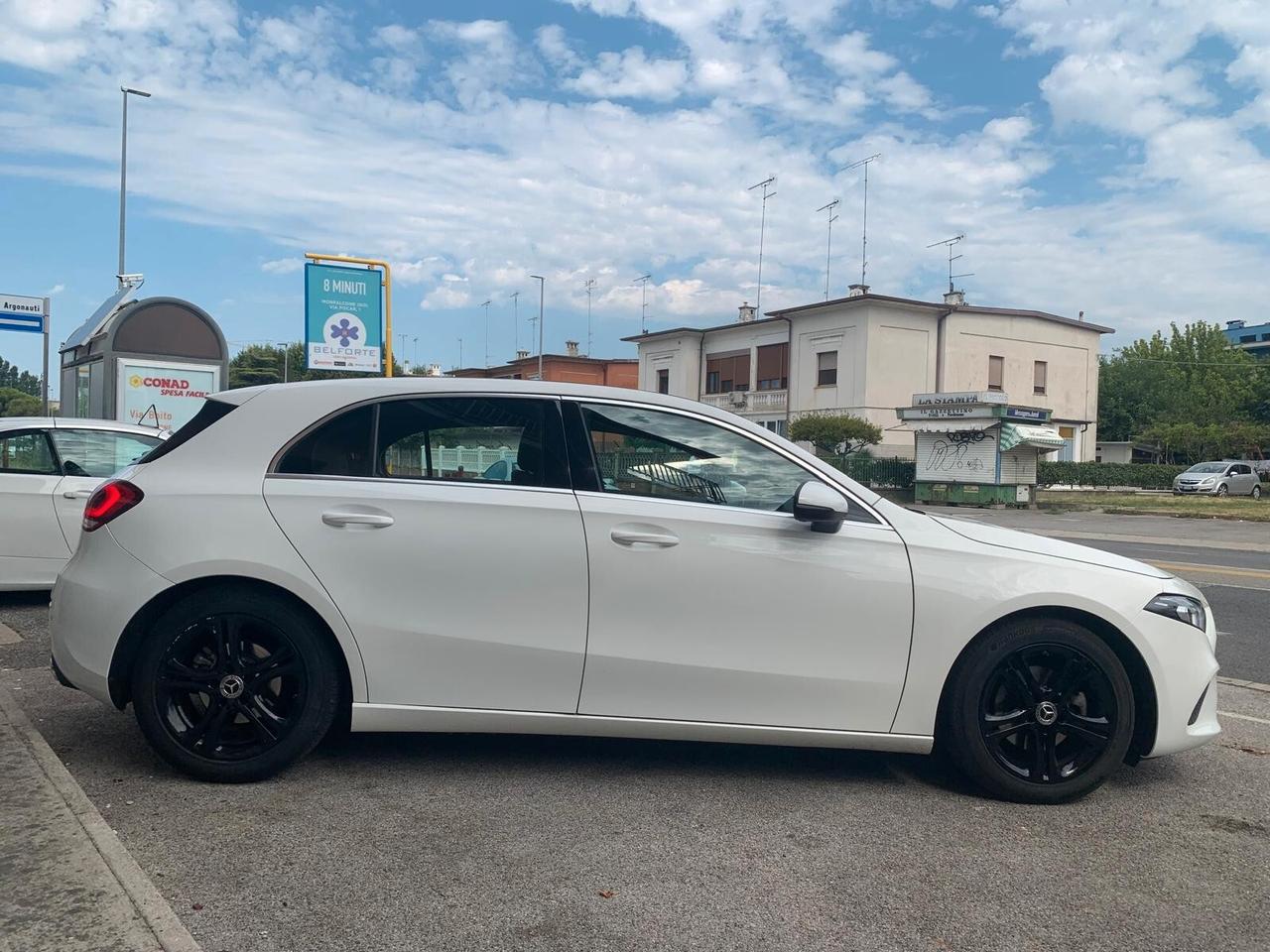Mercedes-benz A 180d Auto Sport Neopat.