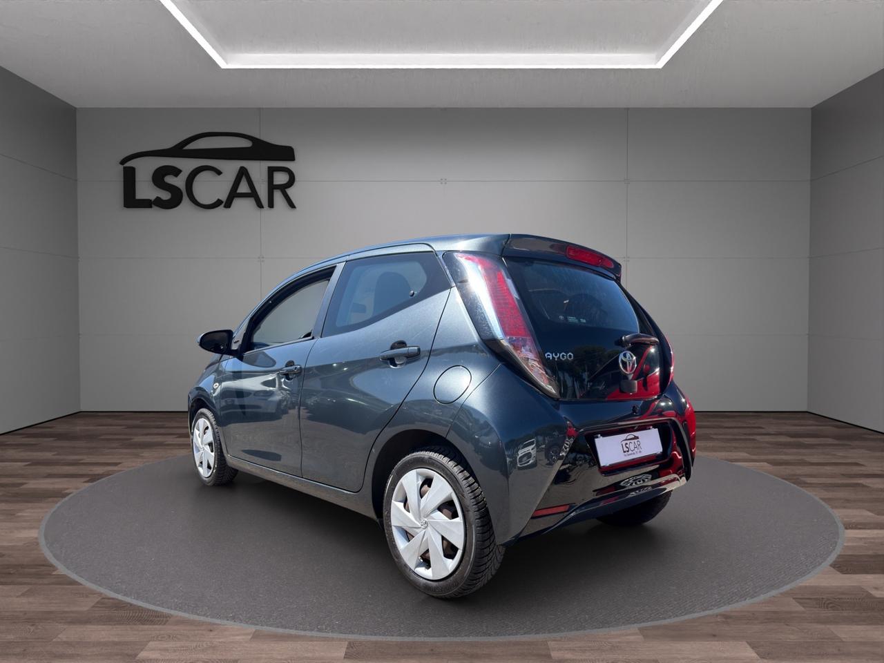 Toyota Aygo 5p 1.0 x-cool