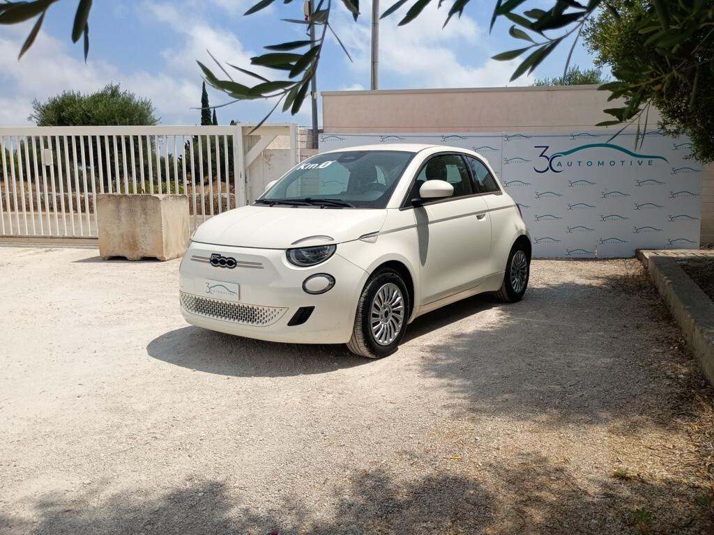 Fiat 500e 23,65 kWh Action KM0