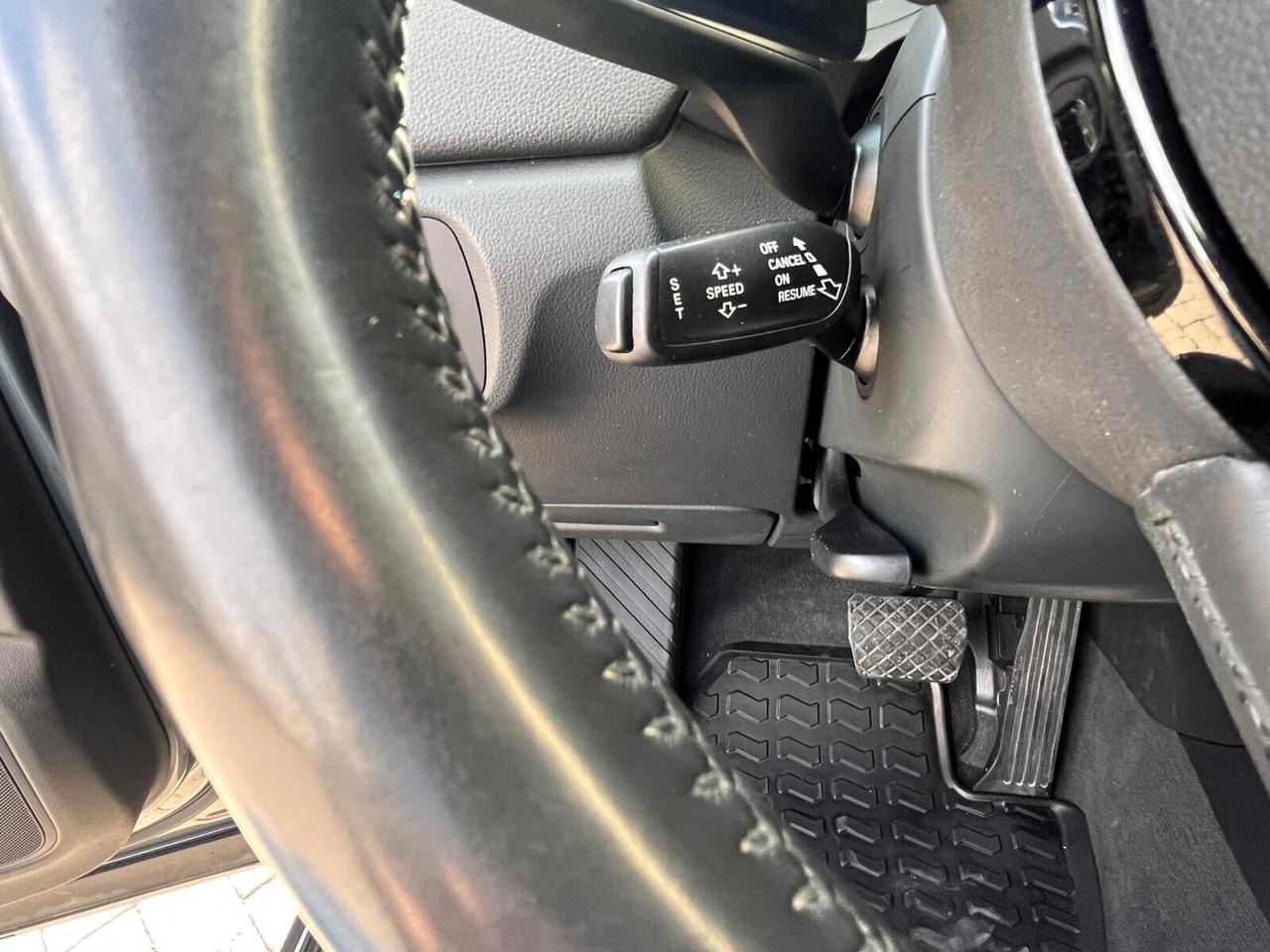 Audi Q3 2.0 TDI 184 CV quattro S tronic Sport S-LINE