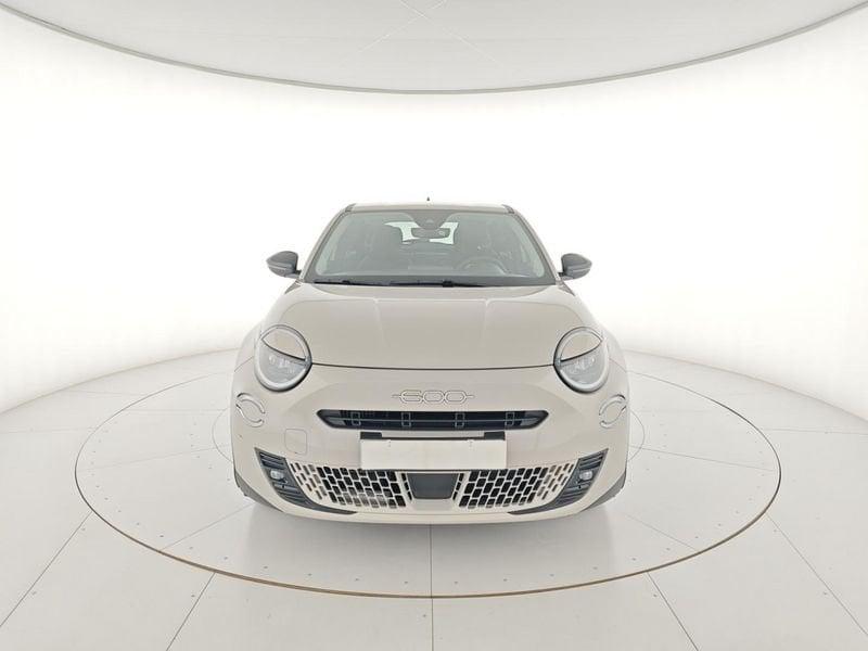 FIAT 600 Hybrid 110 CV DCT MHEV