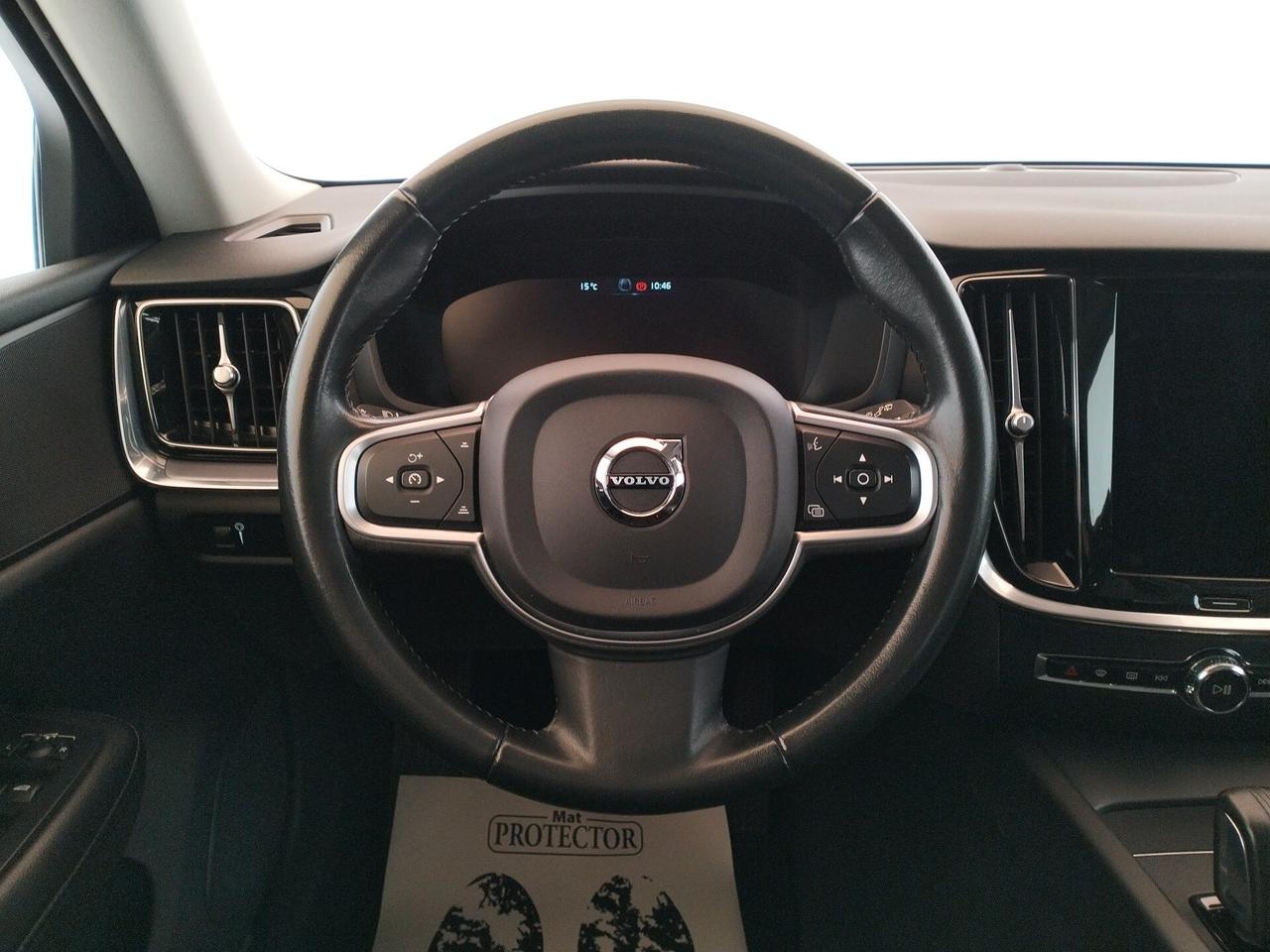 VOLVO V60 2.0 b4 Momentum Business auto - IVA ESPOSTA