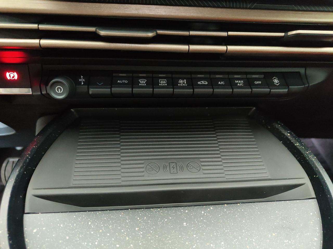 LANCIA Ypsilon IV 2024 156CV BEV 51KW LX (GUIDA AUTONOMA LIVELLO 2, INFOTAINMENT SALA PRO NAVI)