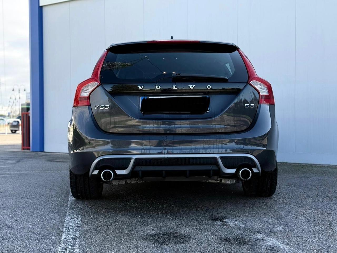 Volvo V60 D5 Geartronic R-design