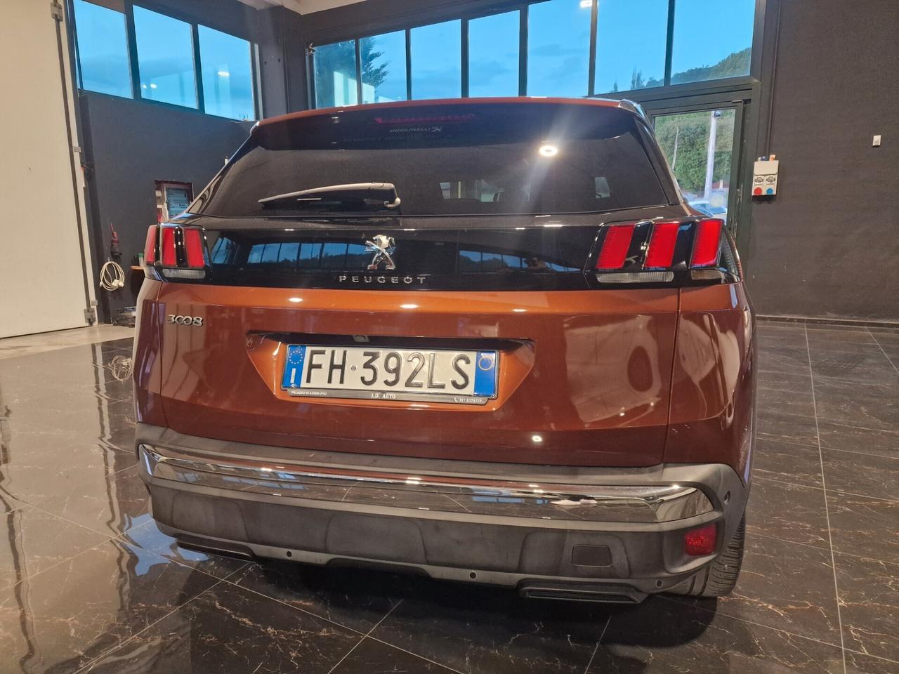 Peugeot 3008 BlueHDi 120 S&S Allure