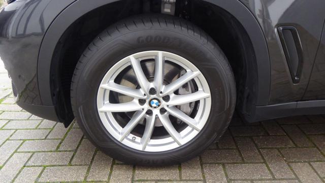 BMW X5 xDrive30d 48V Business