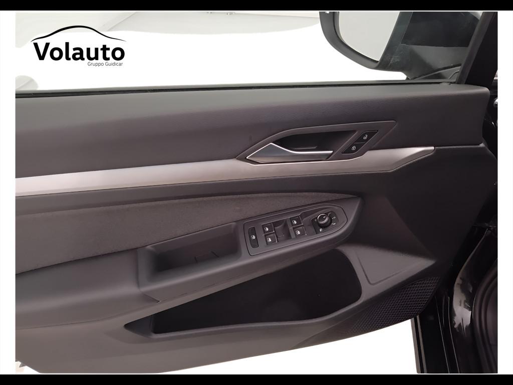 VOLKSWAGEN Golf VIII 2024 - Golf 2.0 tdi Life 115cv