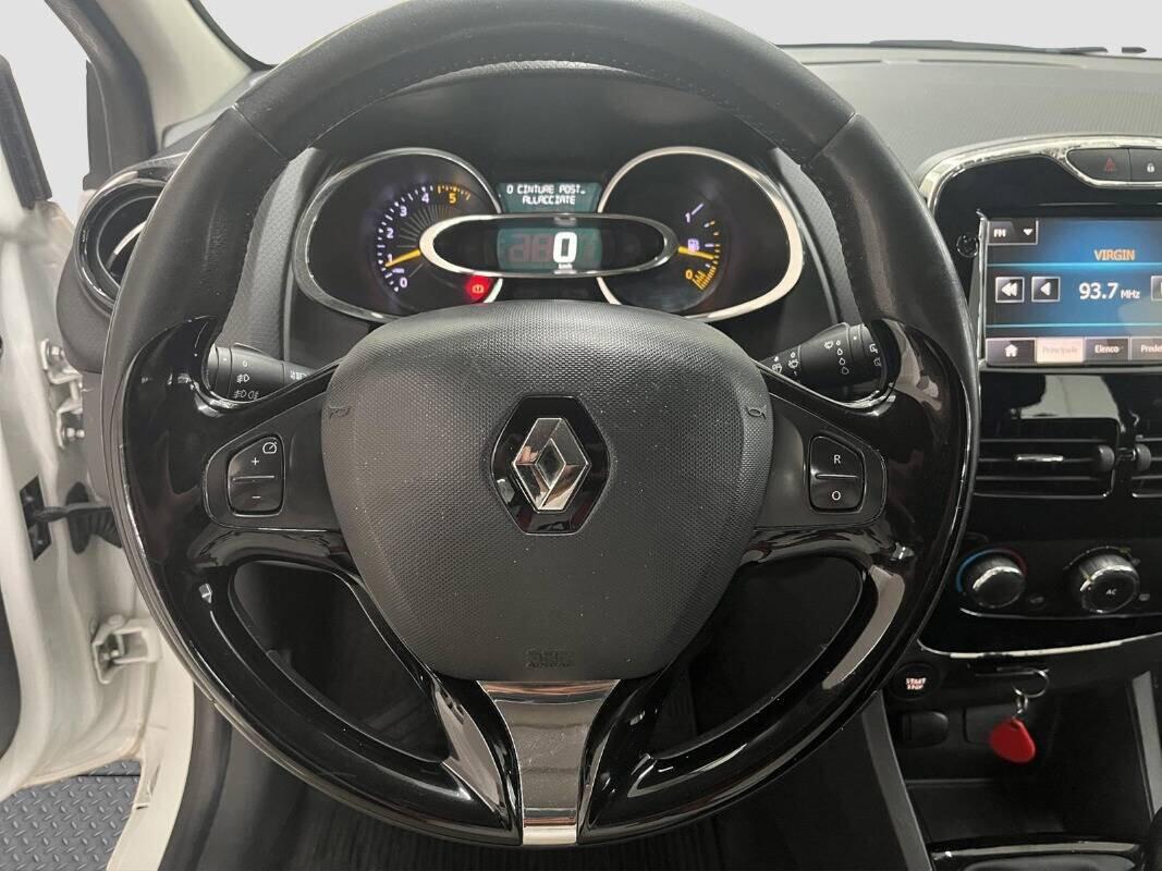 Renault Clio 5p 1.5 dci 75cv Live 2013