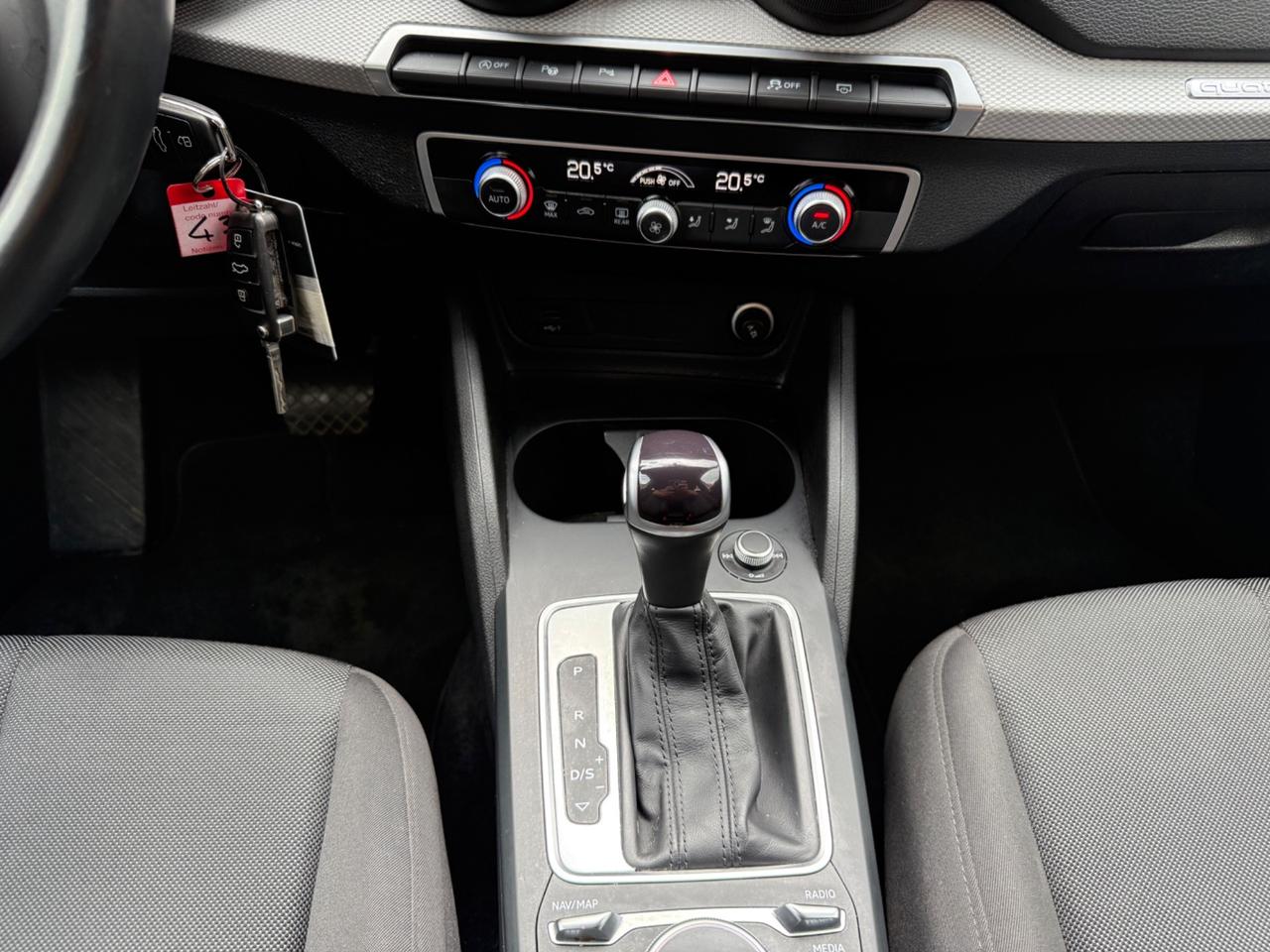 Audi Q2 35 TDI quattro S tronic Business