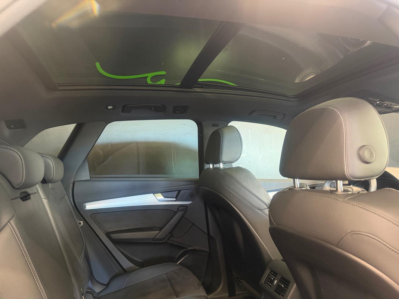 Audi Q5 40 2.0 tdi mhev 12V Identity Black quattro s-tronic