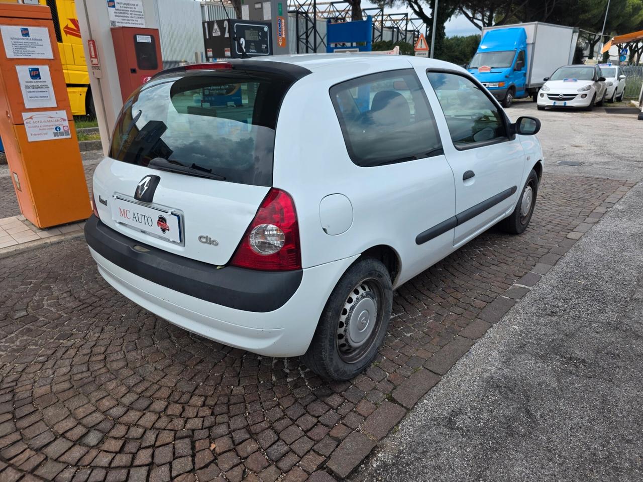 Renault Clio 1.5 dCi 65CV cat 3 porte Access Van con 165.000km