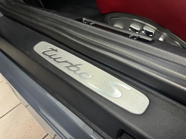 PORSCHE 911 3.8 Turbo S Coupé*/*111 PUNTI*/* PARI AL NUOVO