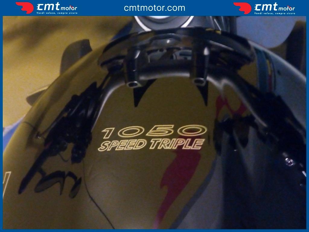 Triumph Speed Triple 1050 - 2010