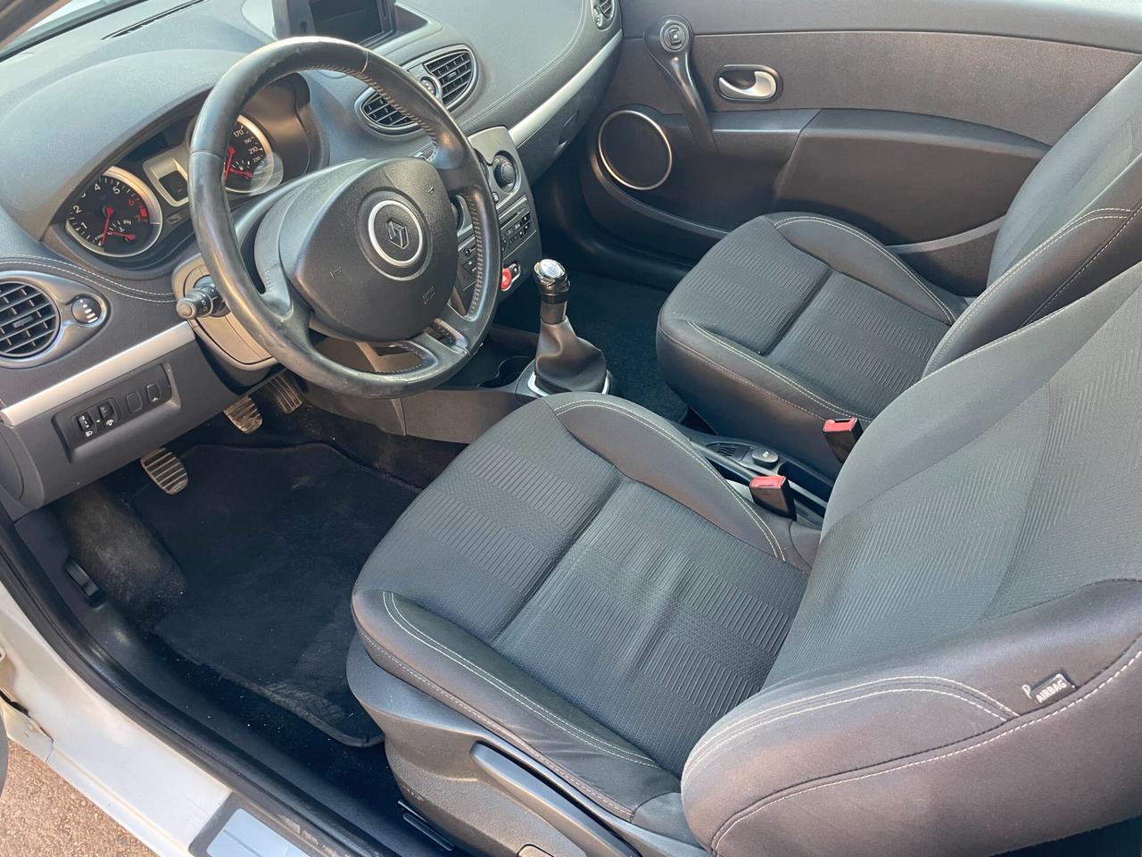Renault Clio 1.2 3p Luxe FULL Distribuzione tagliandata NEOPATENTATI