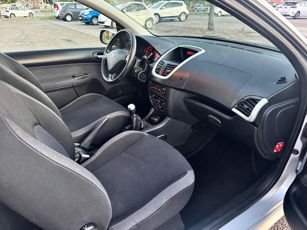 Peugeot 206 Plus 1.1 benzina 60CV 3 porte 90.000km 2009