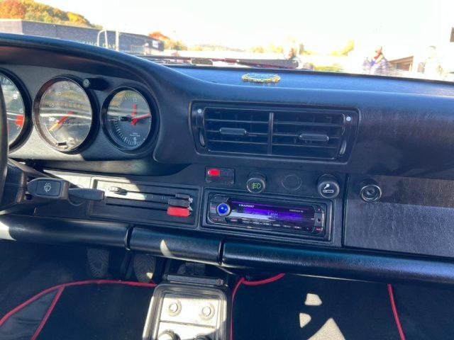 PORSCHE 911 3.2 Carrera Cabriolet