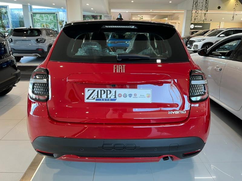 FIAT 600 Hybrid 110 CV DCT MHEV Icon