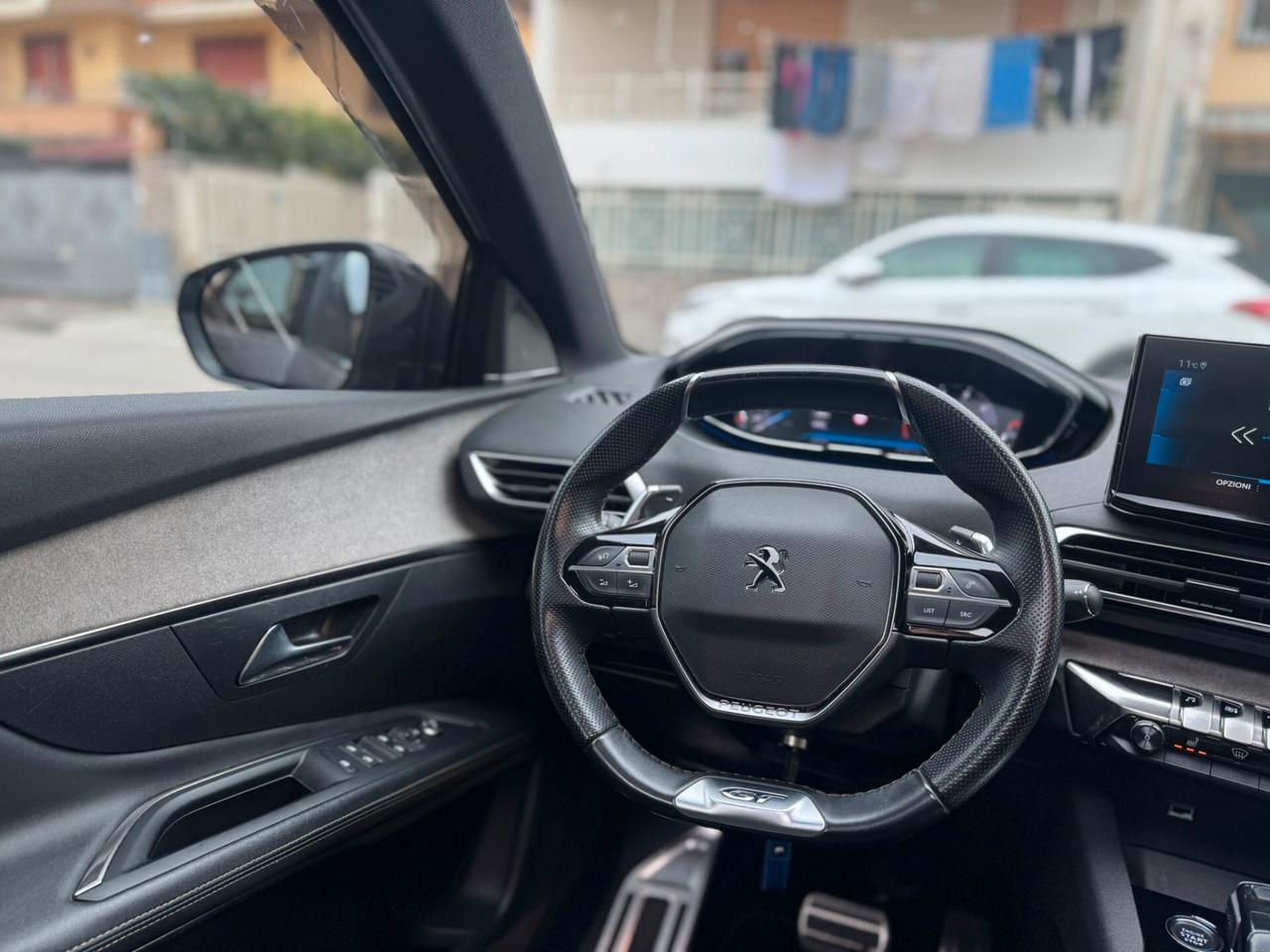 Peugeot 3008 BlueHDi 130 S&S EAT8 GT Pack