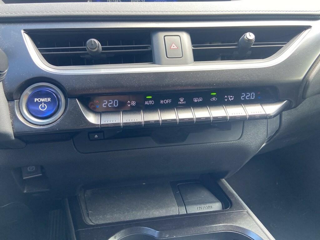 Lexus UX 250h 2.0 Hybrid Premium 4WD Power Split Device