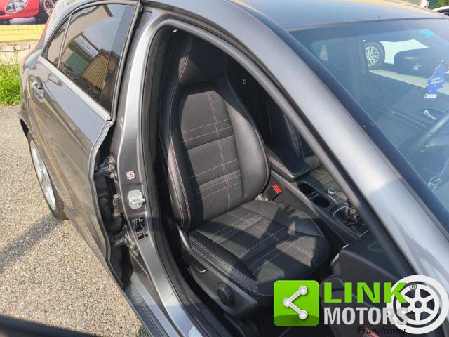 MERCEDES-BENZ A 180 Premium