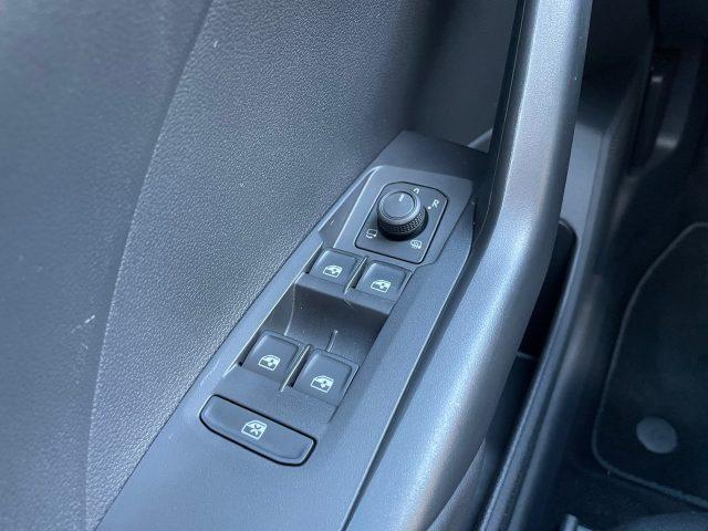 VOLKSWAGEN T-Cross 1.0 TSI Sport R-Line #Retrocamera #Virtual