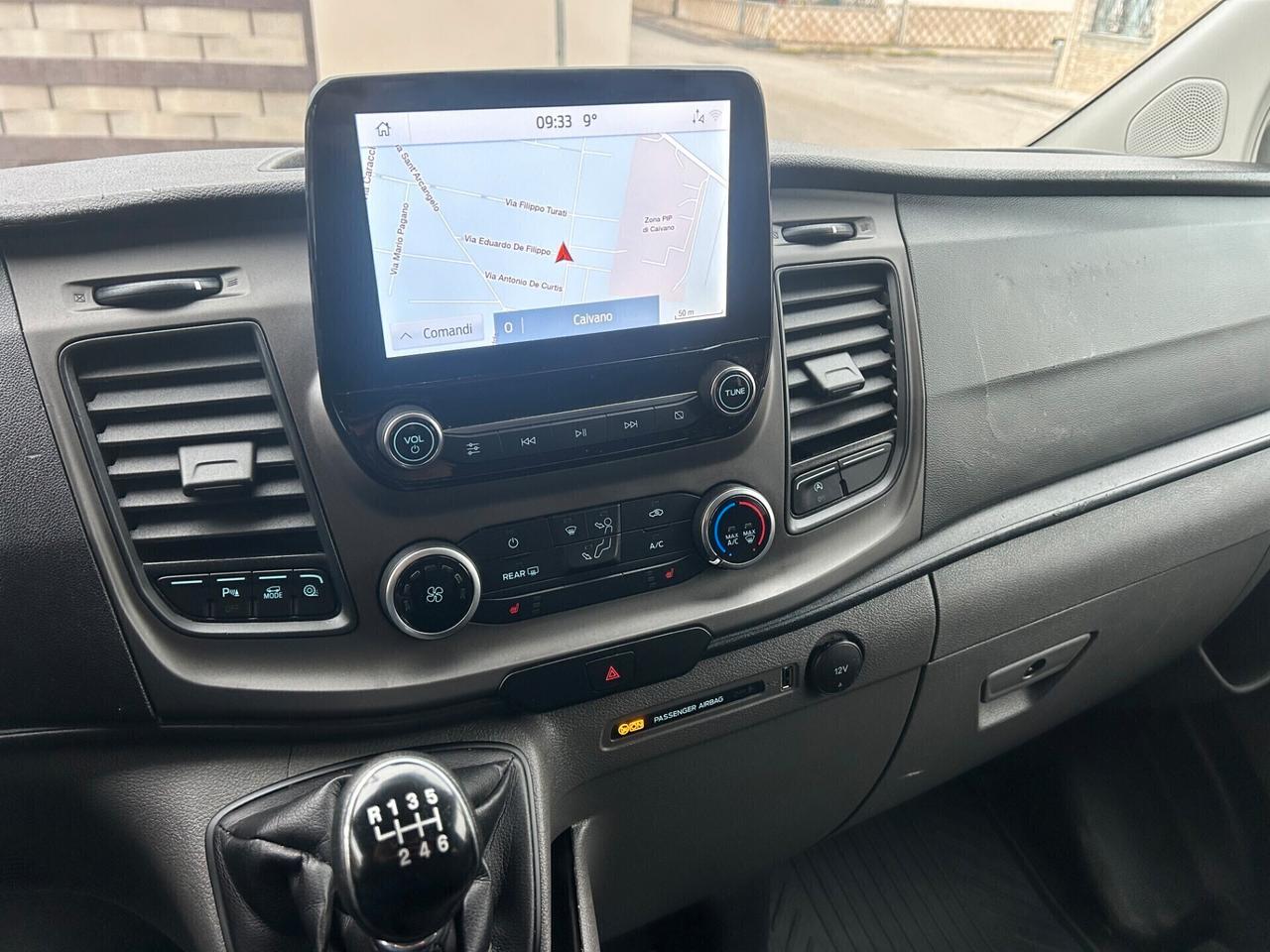 Ford Transit Custom 320 2.0 EcoBlue Hybrid 130 PC Combi Trend