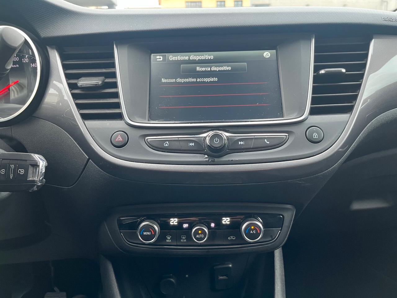 Opel Crossland X 1.5 ecotec 102cv Innovation CAMERA/PDC PERFET.