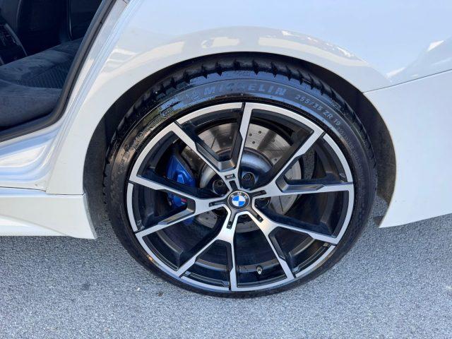 BMW 320 d Touring Msport full M-sport ADAPTIVE LED, PALETT